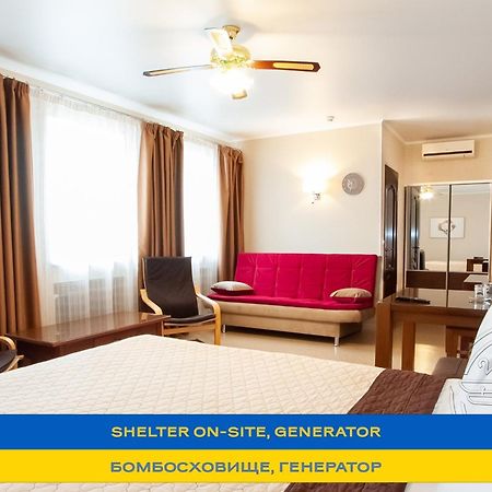 Antwo-Hotel Kharkiv Eksteriør billede