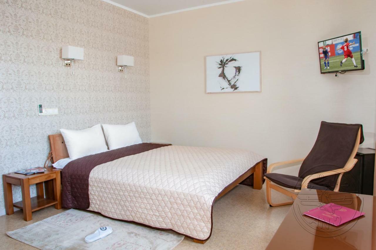 Antwo-Hotel Kharkiv Eksteriør billede